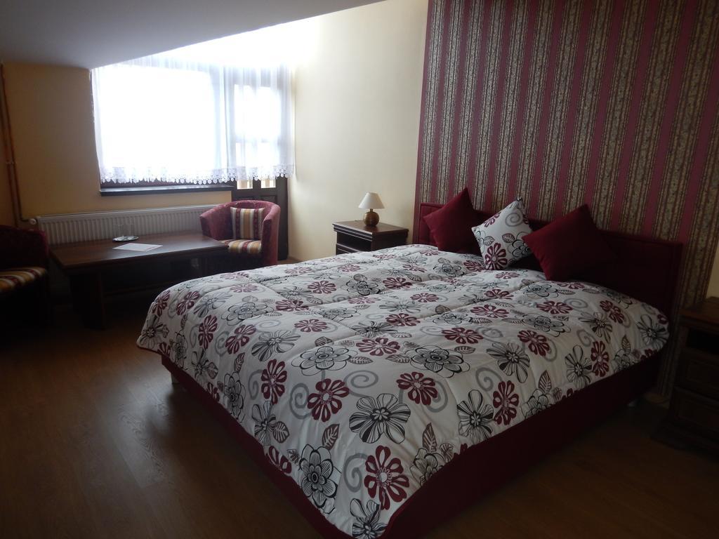 Konsky Dvor Brzotín Quarto foto